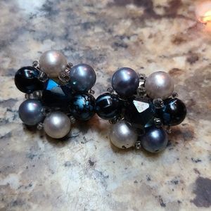 Vintage Black and white earrings